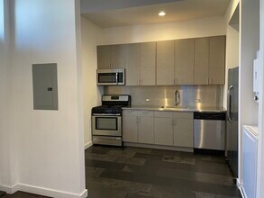 1824 W 35th St in Chicago, IL - Building Photo - Building Photo