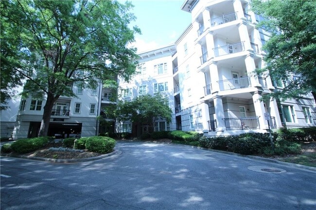 property at 11 Perimeter Center E