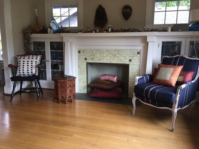 property at 3205 Franklin Ave E