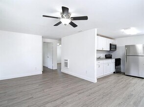 3512 N 10th St in Tampa, FL - Building Photo - Building Photo