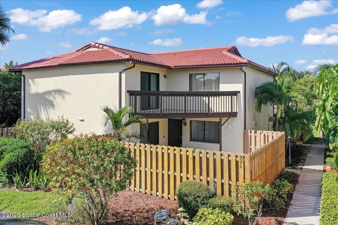 3172 Beach Winds Ct in Melbourne Beach, FL - Building Photo