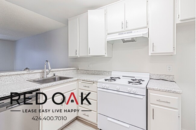 3710 E Fountain St in Long Beach, CA - Building Photo - Building Photo