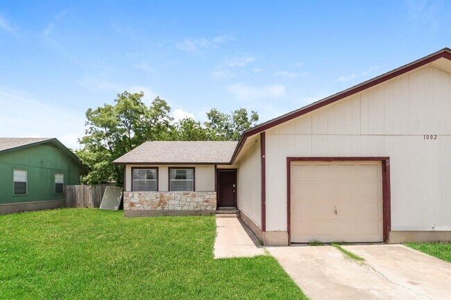 property at 1002 Country Aire Dr