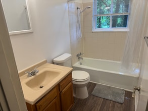 137 Hendricks Blvd in Chattanooga, TN - Building Photo - Building Photo