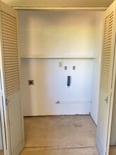 30290 River Rd in Cloverdale, CA - Building Photo - Building Photo