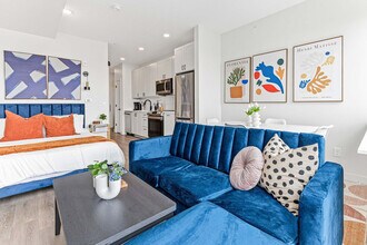 4201 Nicollet Ave in Minneapolis, MN - Building Photo - Building Photo