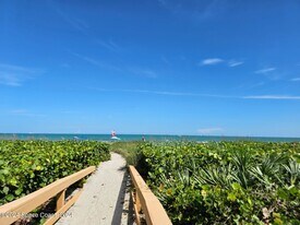 8498 Ridgewood Ave in Cape Canaveral, FL - Building Photo