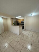 2846 S University Dr in Davie, FL - Building Photo - Building Photo