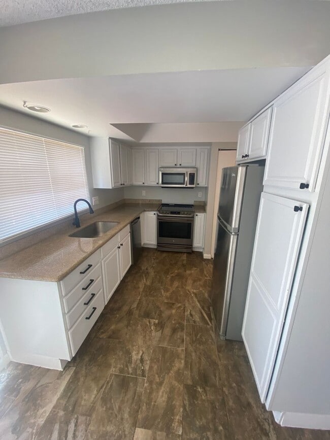 property at 1245 S Uvalda St