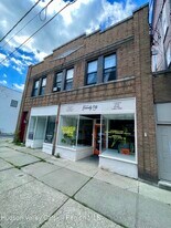 725 Warren St in Hudson, NY - Building Photo
