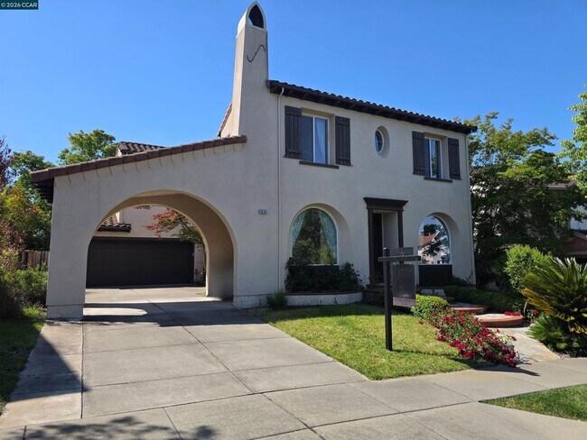 property at 1830 Hollyview Dr