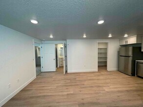 300 300 N in Clearfield, UT - Building Photo - Building Photo