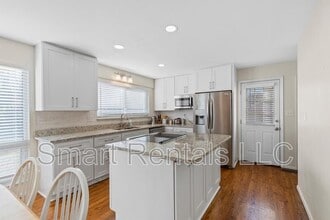 12958 Ambois Dr in Creve Coeur, MO - Building Photo - Building Photo
