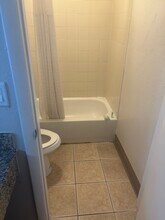 1 W Irlo Bronson Memorial Hwy in Kissimmee, FL - Building Photo - Building Photo