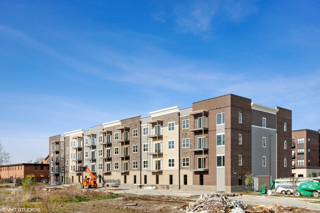 Riverview Plaza III in Coralville, IA - Building Photo - Building Photo