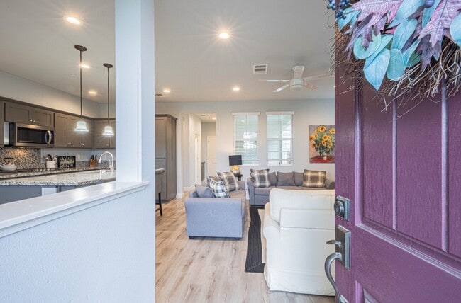 588 Rosa Monte Wy in Marina, CA - Building Photo - Building Photo