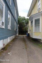 888 Lancaster St in Albany, NY - Building Photo - Building Photo