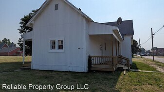 3402 S Washington St