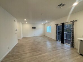 1624 Silvershire Dr in Stockton, CA - Building Photo - Building Photo