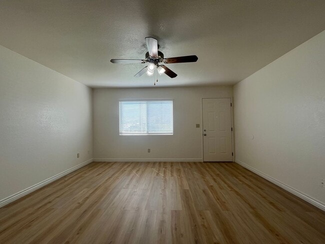 1125 Cherry Ln in Tehachapi, CA - Building Photo - Building Photo