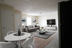 6301 W Kilgore Ave in Muncie, IN - Building Photo