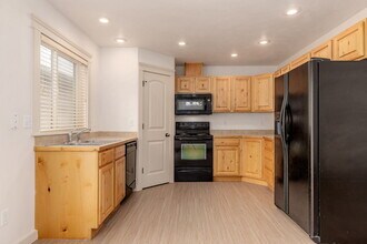 9954 W Utahna Rd in Boise, ID - Building Photo - Building Photo
