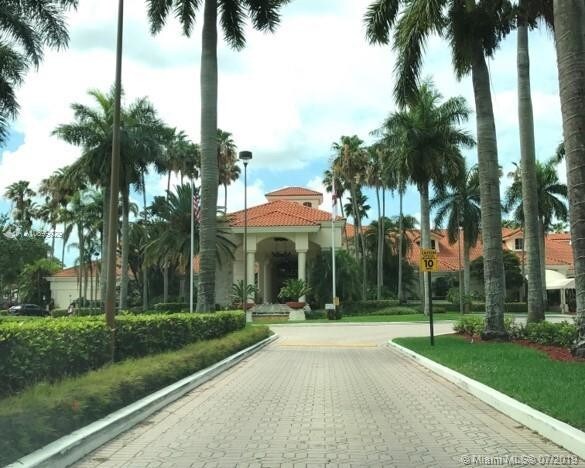 4630 NW 102nd Ave-Unit -204-15 in Doral, FL - Building Photo - Building Photo