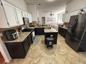 10717 Canoe Rd in Frisco, TX - Building Photo - Building Photo