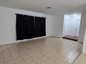 1420 Mariner Blvd in Spring Hill, FL - Building Photo - Building Photo