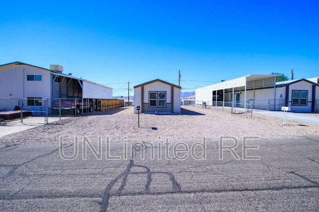 3157 Erwin Ln in Lake Havasu City, AZ - Building Photo - Building Photo