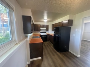 4720 N Campbell Rd in Otis Orchards, WA - Building Photo - Building Photo