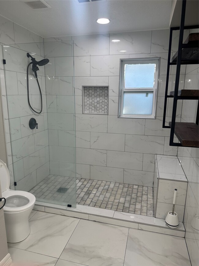 property at 29031 Elmwood Dr