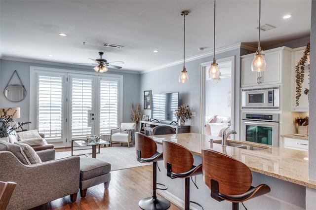 8616 Turtle Creek Blvd in Dallas, TX - Building Photo - Building Photo