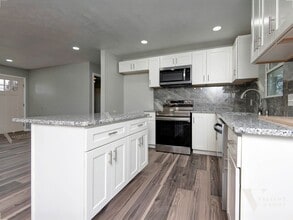 304 Rice St in Nixa, MO - Building Photo - Building Photo