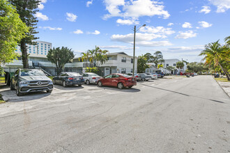 500 SE 22nd St in Fort Lauderdale, FL - Building Photo - Building Photo