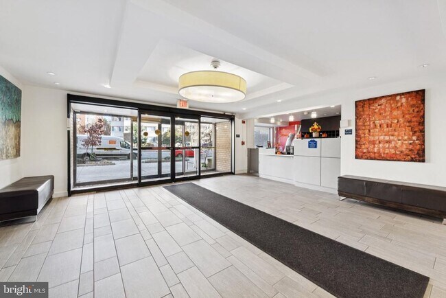 5410 Connecticut Ave NW