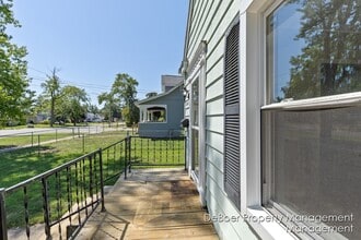 2945 Roosevelt Rd in Muskegon, MI - Building Photo - Building Photo