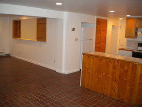 173 Wolfpit Ave, Unit APARTMENT-NORWALK CT in Norwalk, CT - Building Photo - Building Photo