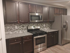 8220 Waxhaw Hwy in Waxhaw, NC - Foto de edificio - Building Photo