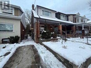 15 Keystone Ave in Toronto, ON - Building Photo - Building Photo