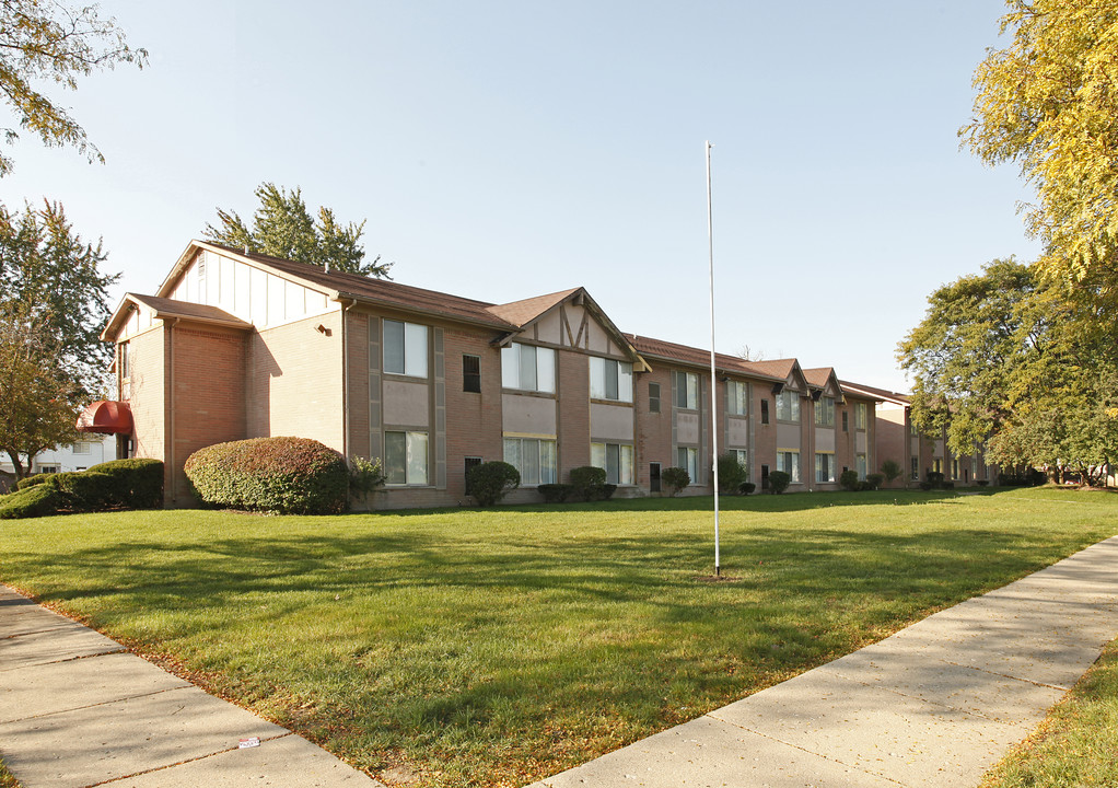 Twyckingham Valley in Southfield, MI - Building Photo