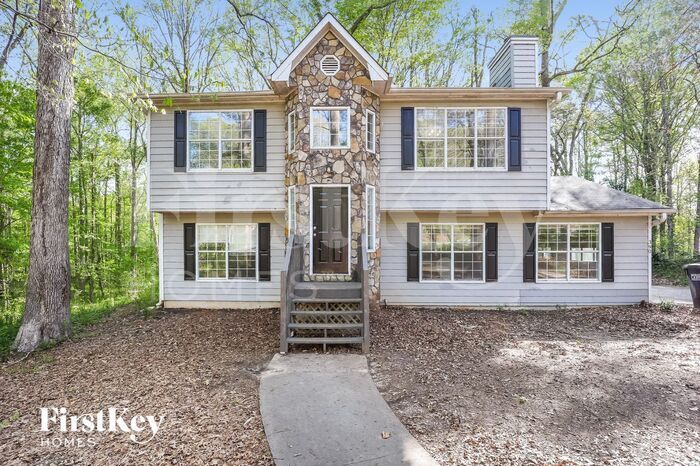 390 Fox Meadow Dr in Covington, GA - Building Photo