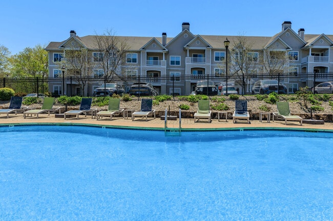Knoll Crest Apartments