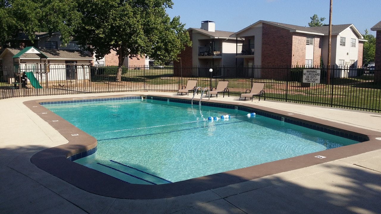 Aspen Walk Apartments in Oklahoma City, OK - Foto de edificio