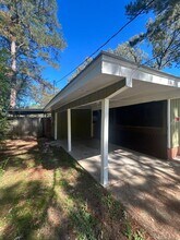 1618 Kentwood Dr in Jackson, MS - Building Photo - Building Photo