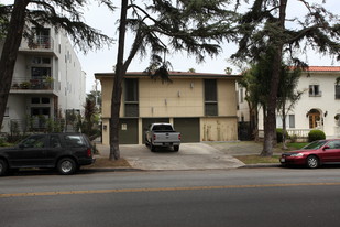 911-915 Lincoln Blvd Apartments