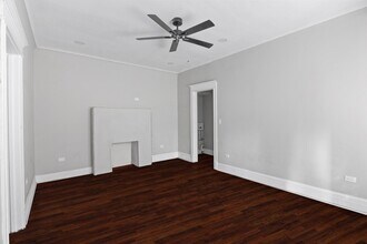 5341 S Indiana Ave in Chicago, IL - Foto de edificio - Building Photo