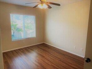 427 Almond Rd in San Marcos, CA - Building Photo - Building Photo