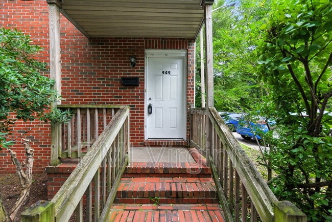 949 Park Ave in Norfolk, VA - Building Photo - Building Photo