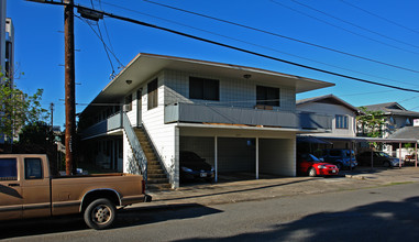 1275 Matlock Ave in Honolulu, HI - Building Photo - Building Photo